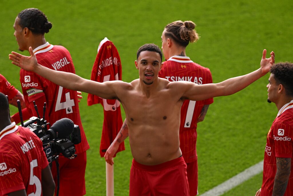 Arne Slot delivers Alexander Arnold latest transfer update amid Madrid interest.